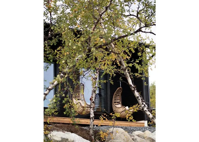 Saanan Helmi By Interhome